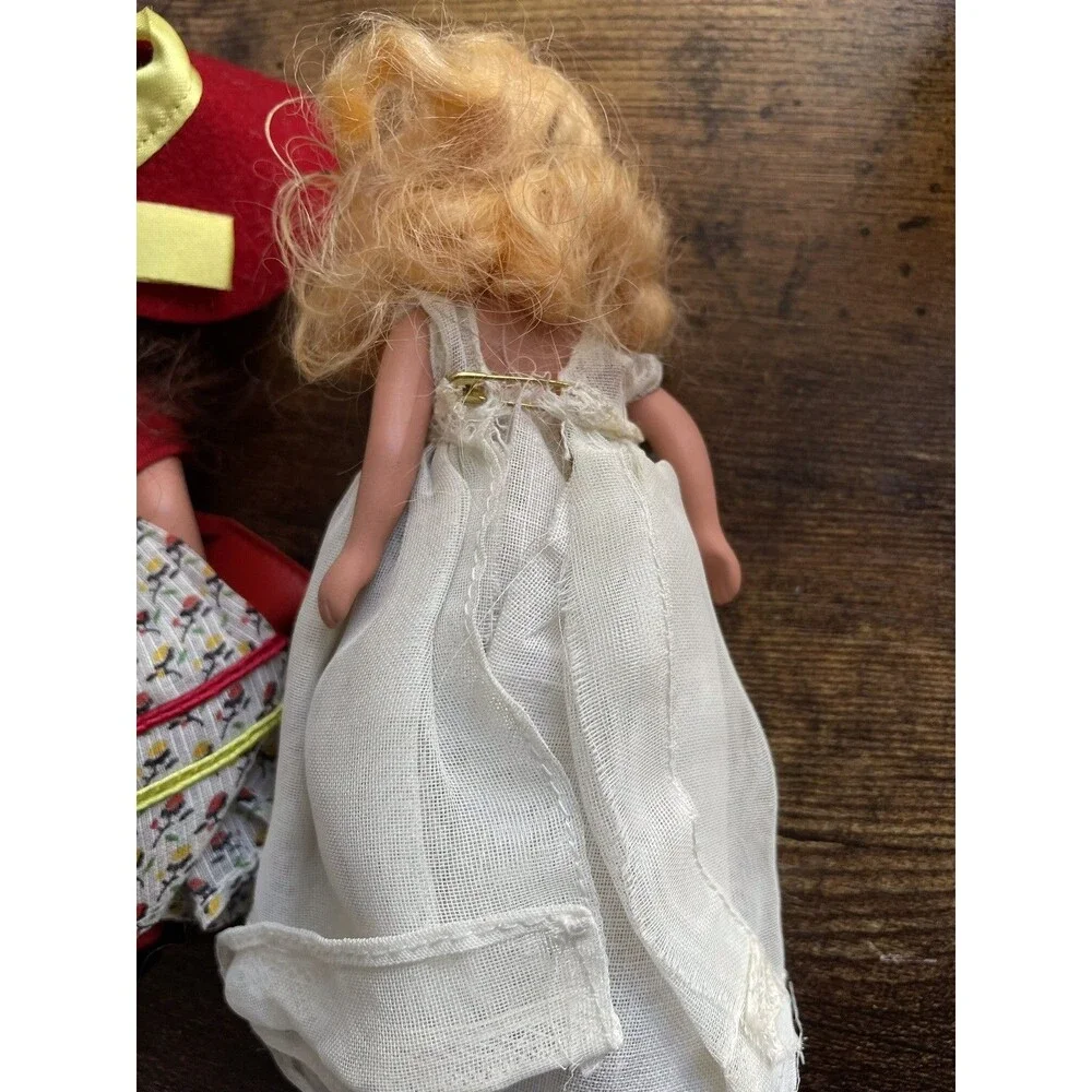 Nancy Ann Storybook dolls/Bisque/